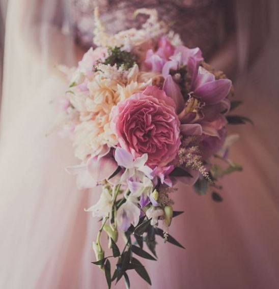 ramos de novia bouquets